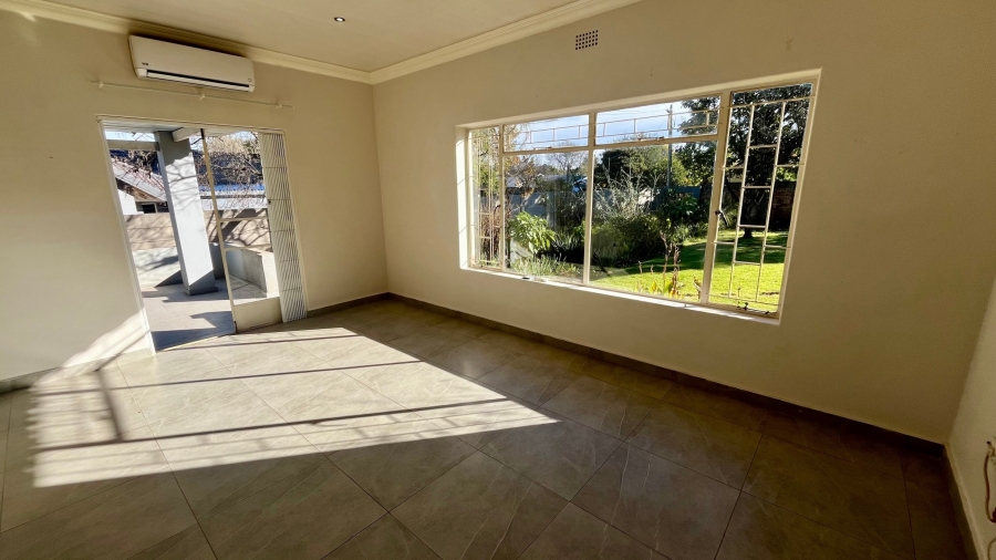 3 Bedroom Property for Sale in Flamwood North West
